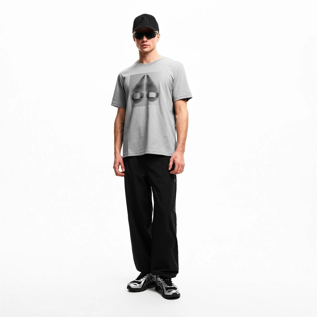 Grey - Close up - Moose Knuckles Mens Graphic Print T-Shirt