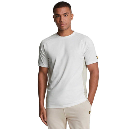 White - Close up - Lyle & Scott Mens Core Colour Block T-Shirt