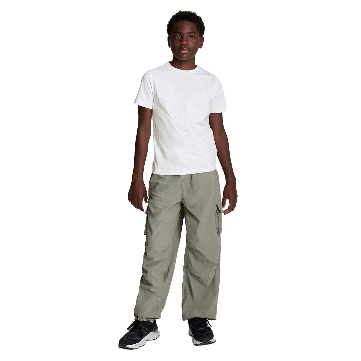 White - Close up - Lyle & Scott Childrens-Kids Graphic Logo T-Shirt