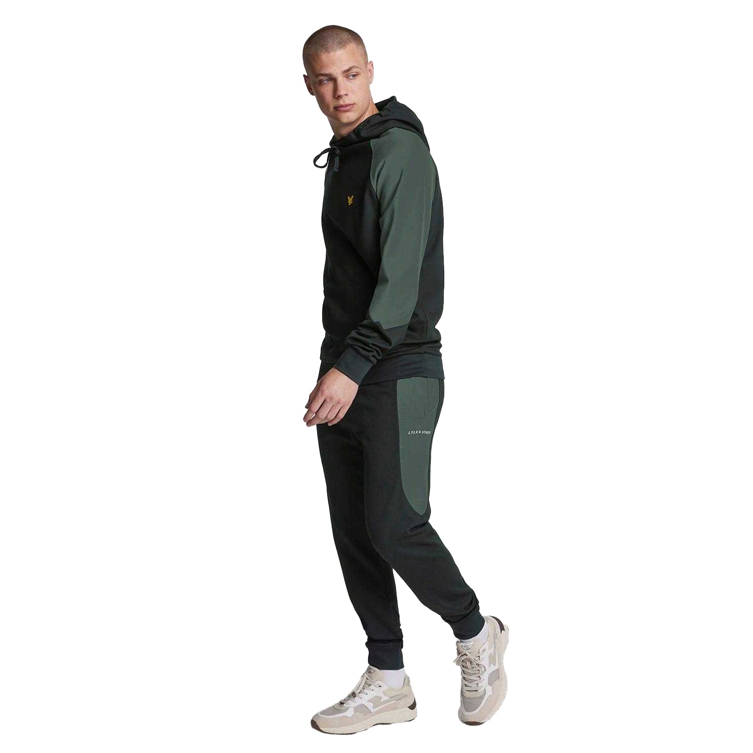 Black - Lifestyle - Lyle & Scott Mens Colour Block Jogging Bottoms