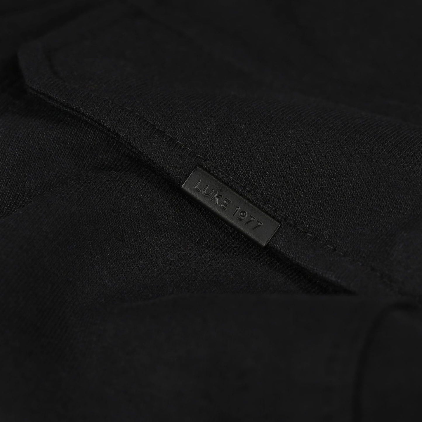 Black - Side - Luke 1977 Mens Le Mans Sweatshirt