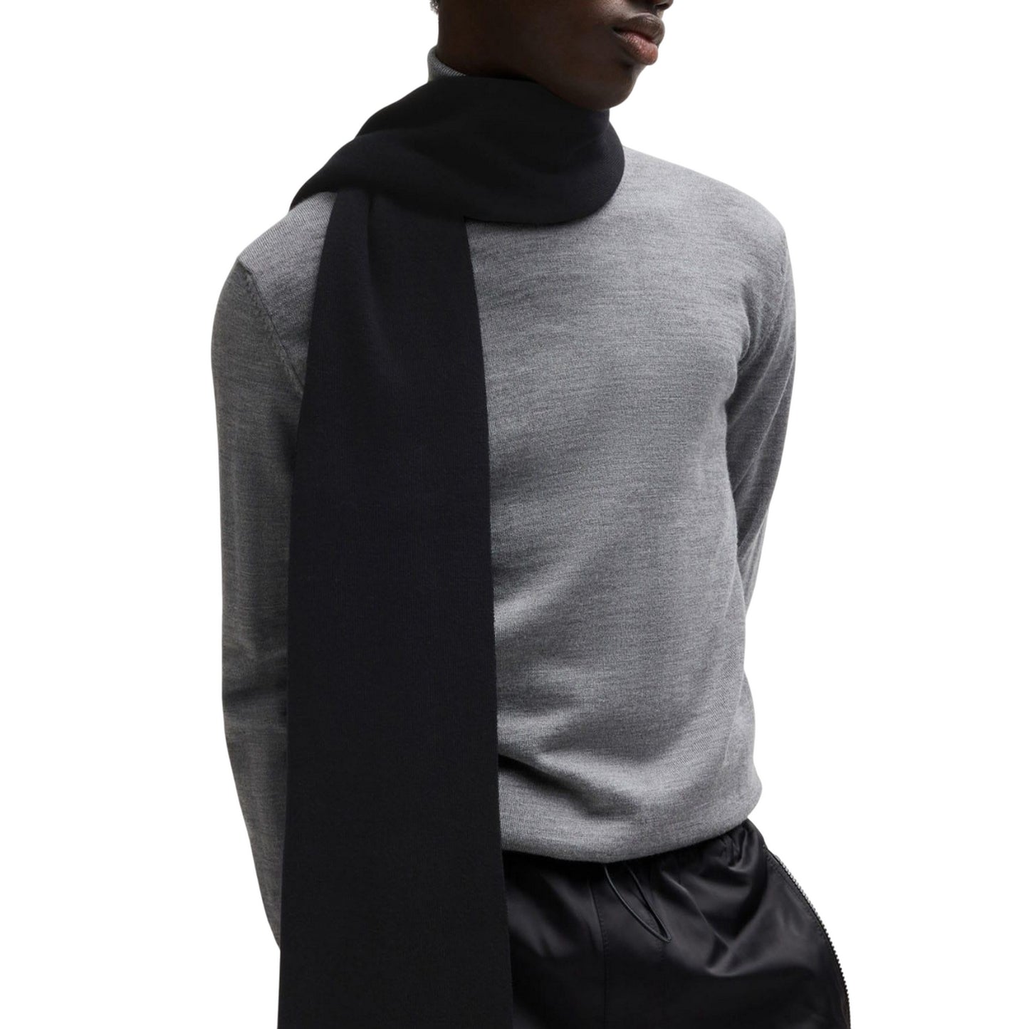 Black - Back - Hugo Zevon Scarf