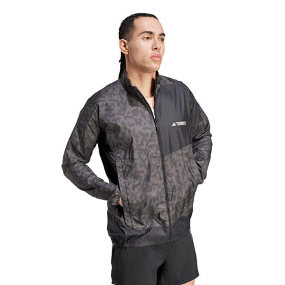 Charcoal - Close up - Adidas Unisex Adult Terrex Trail Running Wind Jacket