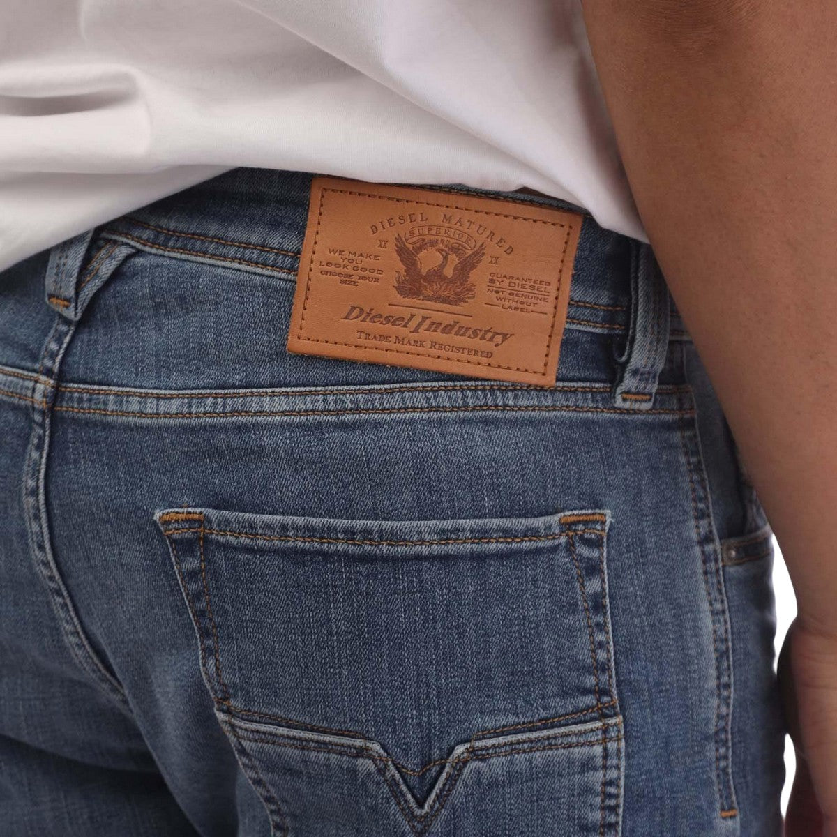 Denim - Side - Diesel Mens 1986 Larkee Beex Jeans