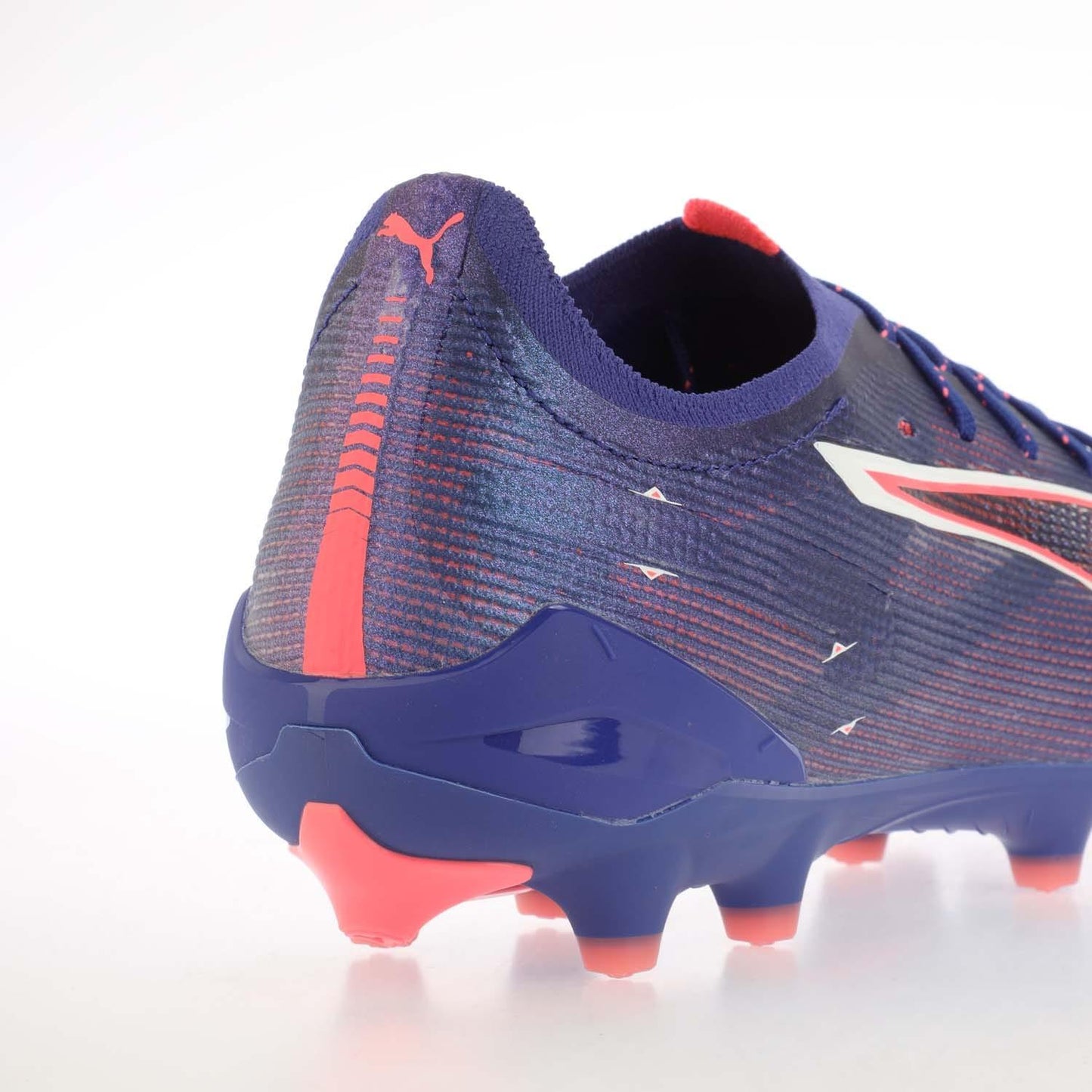 Blue - Close up - Puma Unisex Adult Ultra 5 Ultimate Artificial Ground Football Boots