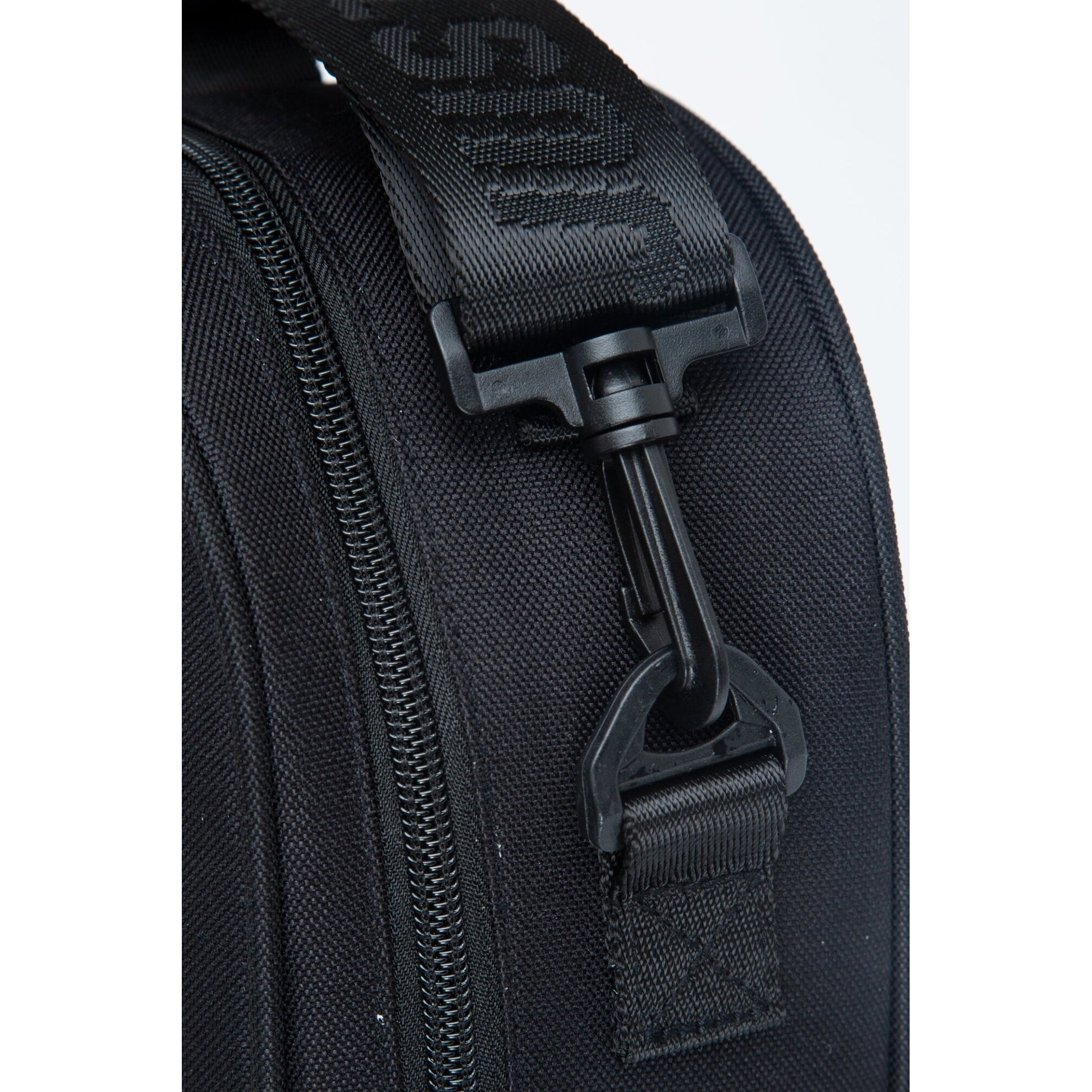 Black - Lifestyle - Hype Unisex Adult Maxi Lunch Bag