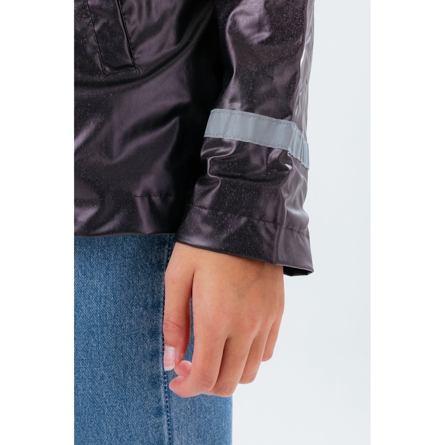 Black-Pink - Close up - Hype Girls Drips Raincoat