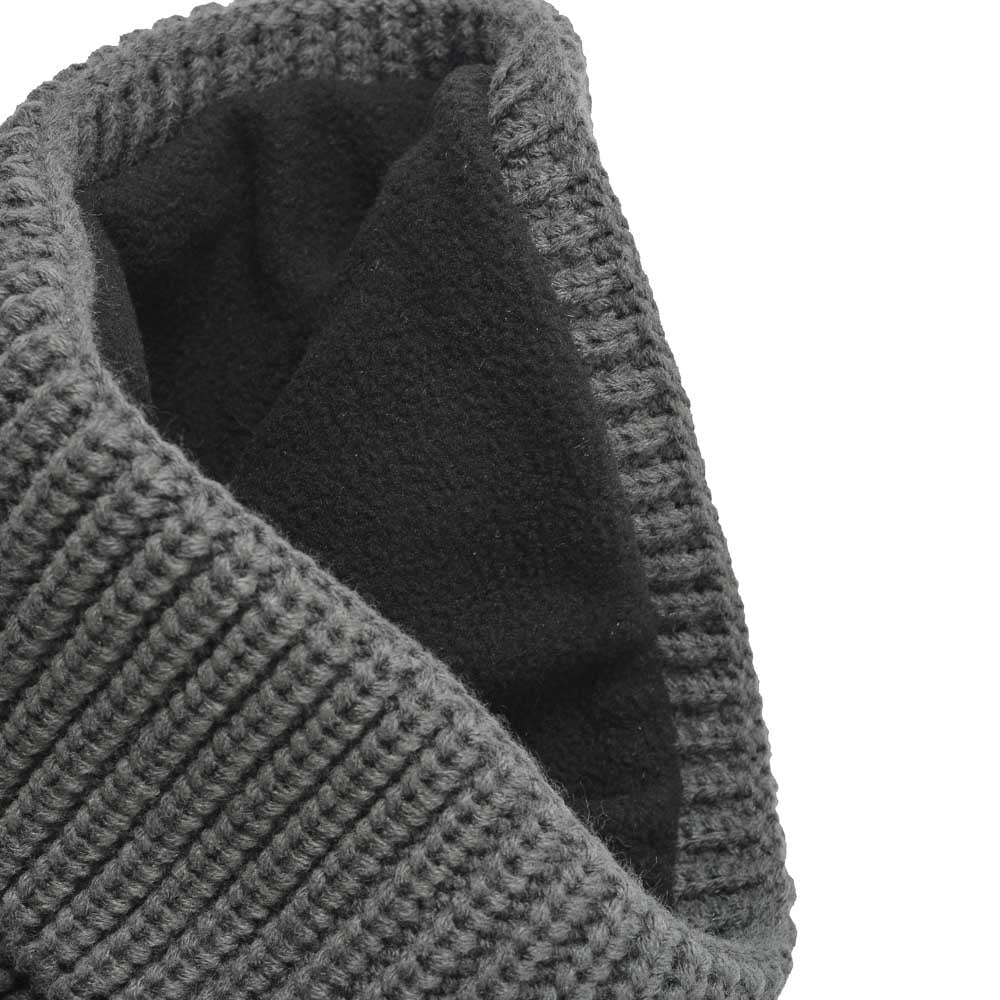 Charcoal - Lifestyle - Lambretta Logo Fleece Beanie