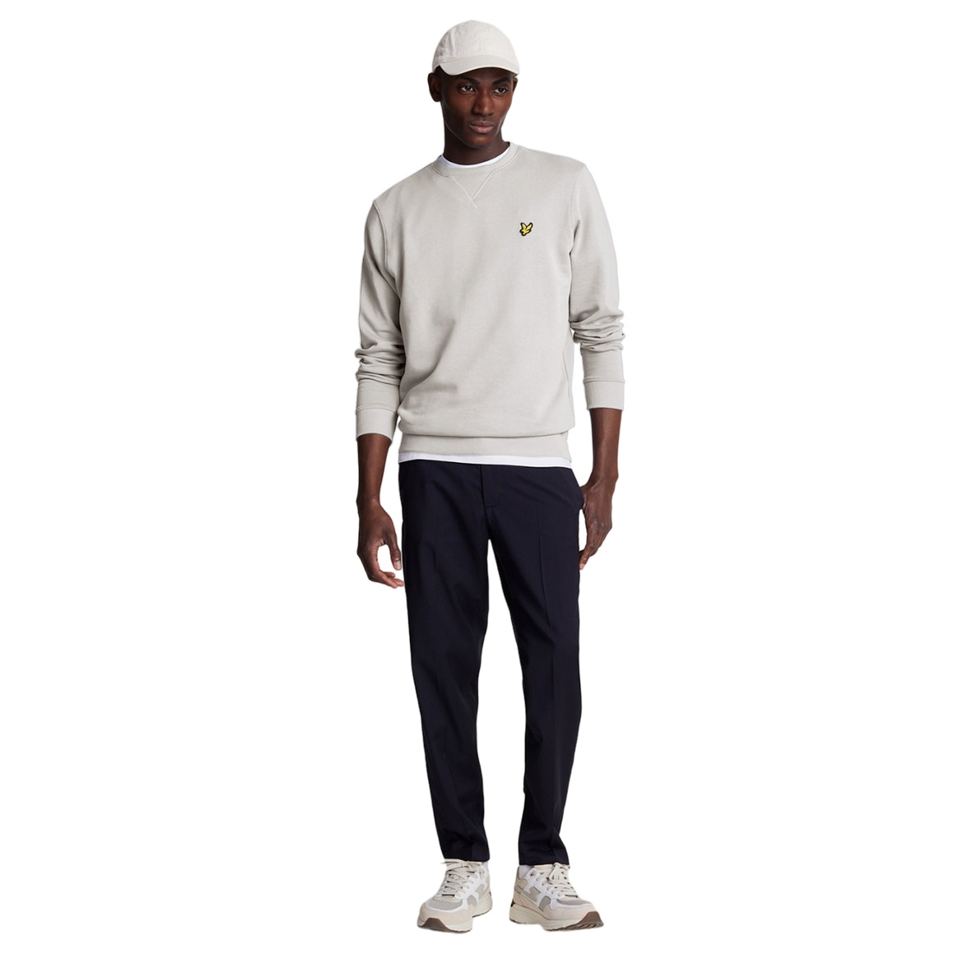 Cove - Side - Lyle & Scott Mens Crew Neck Long-Sleeved Sweatshirt