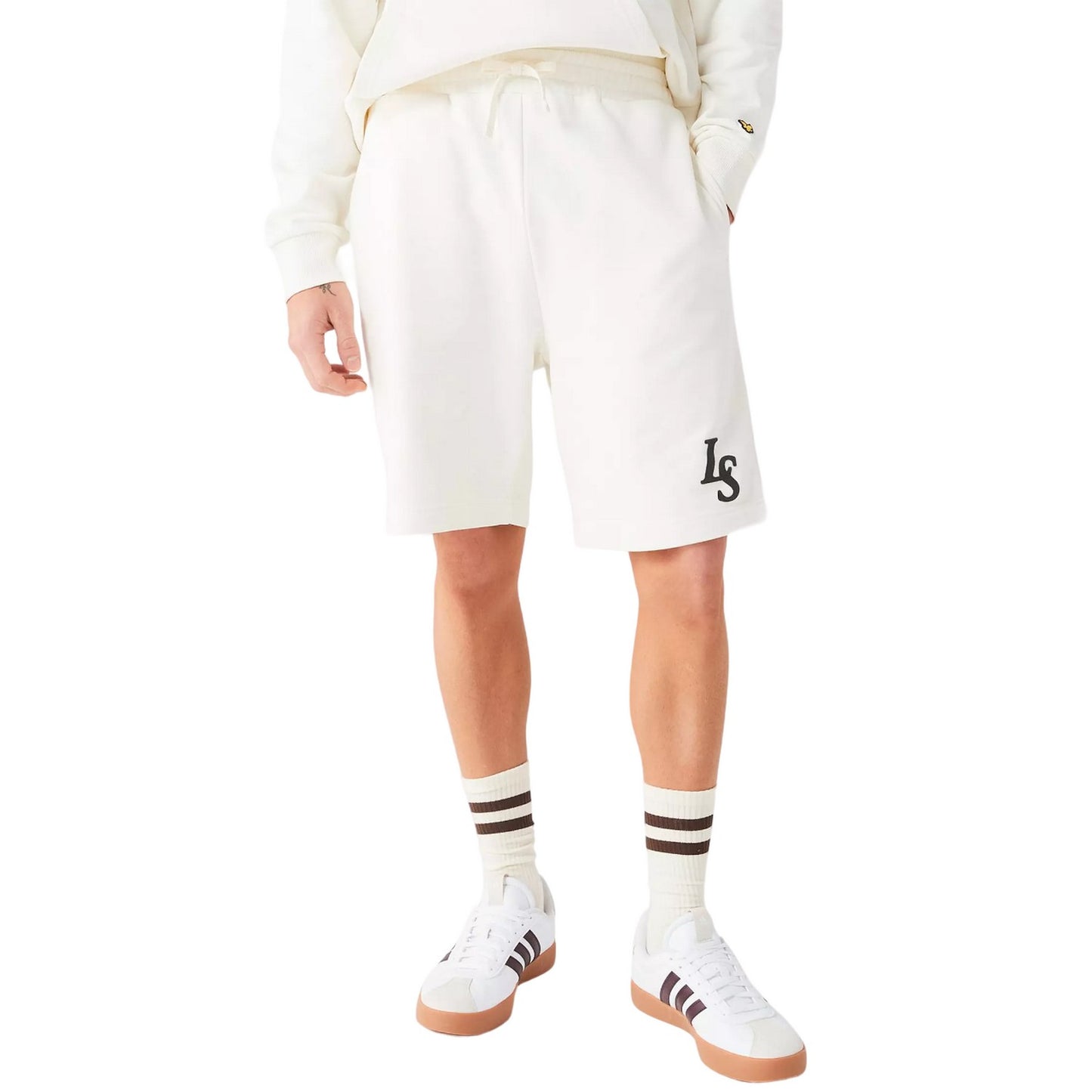 Chalk - Front - Lyle & Scott Mens Club Emblem Sweat Shorts