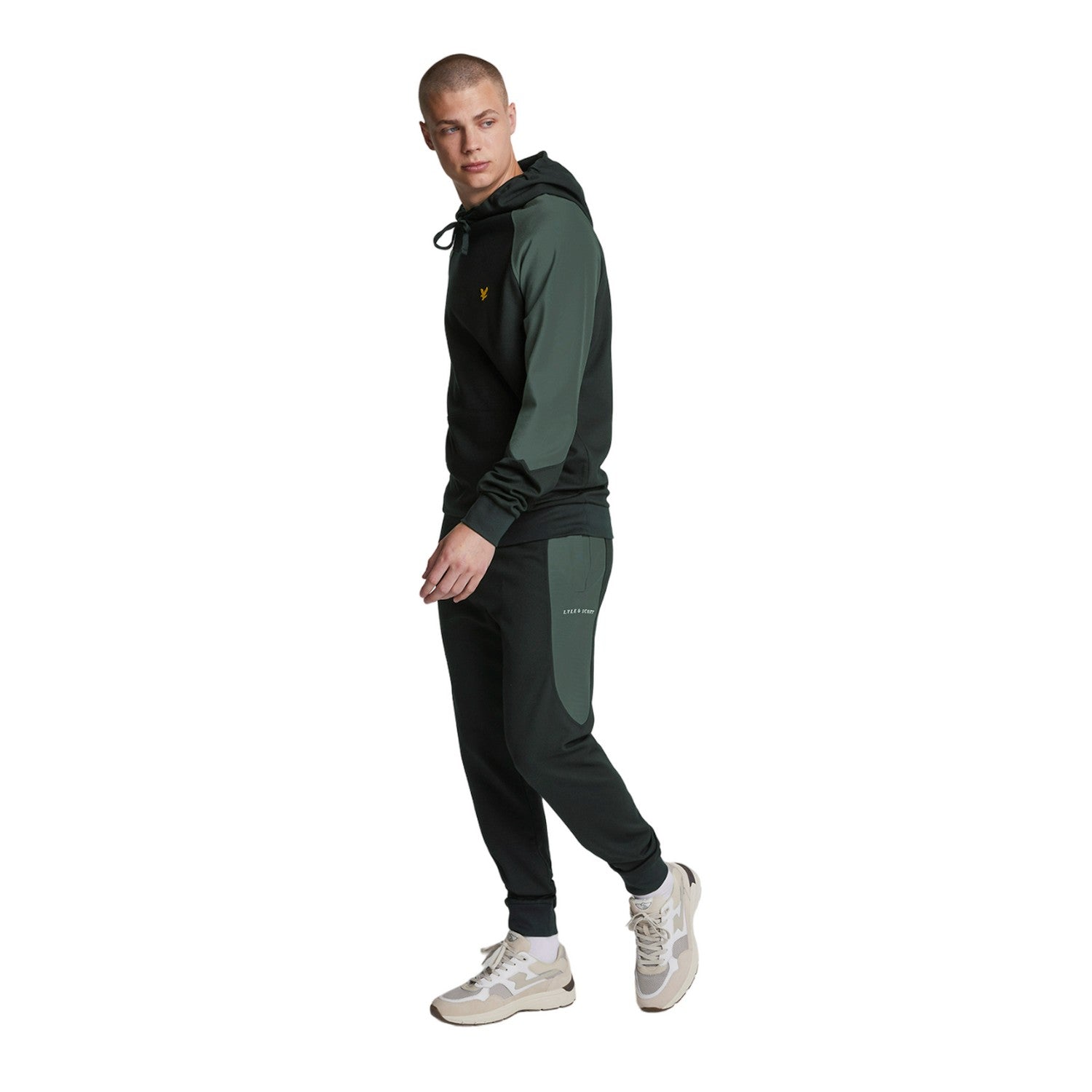 Jet Black-Graphite - Side - Lyle & Scott Mens Colour Block Tracksuit Bottoms