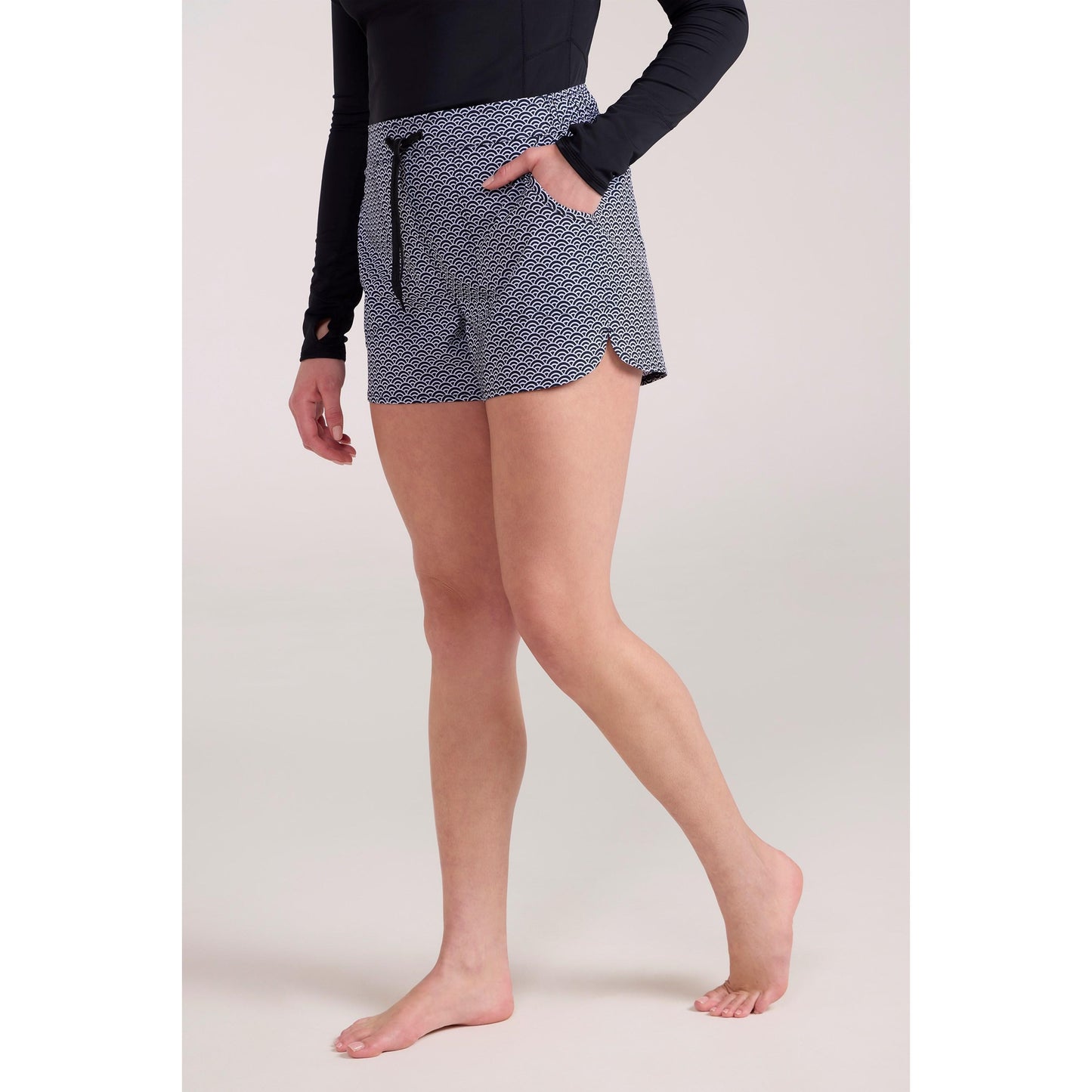 Jet Black - Front - Mountain Warehouse Womens-Ladies Patterned Stretch Boardshorts