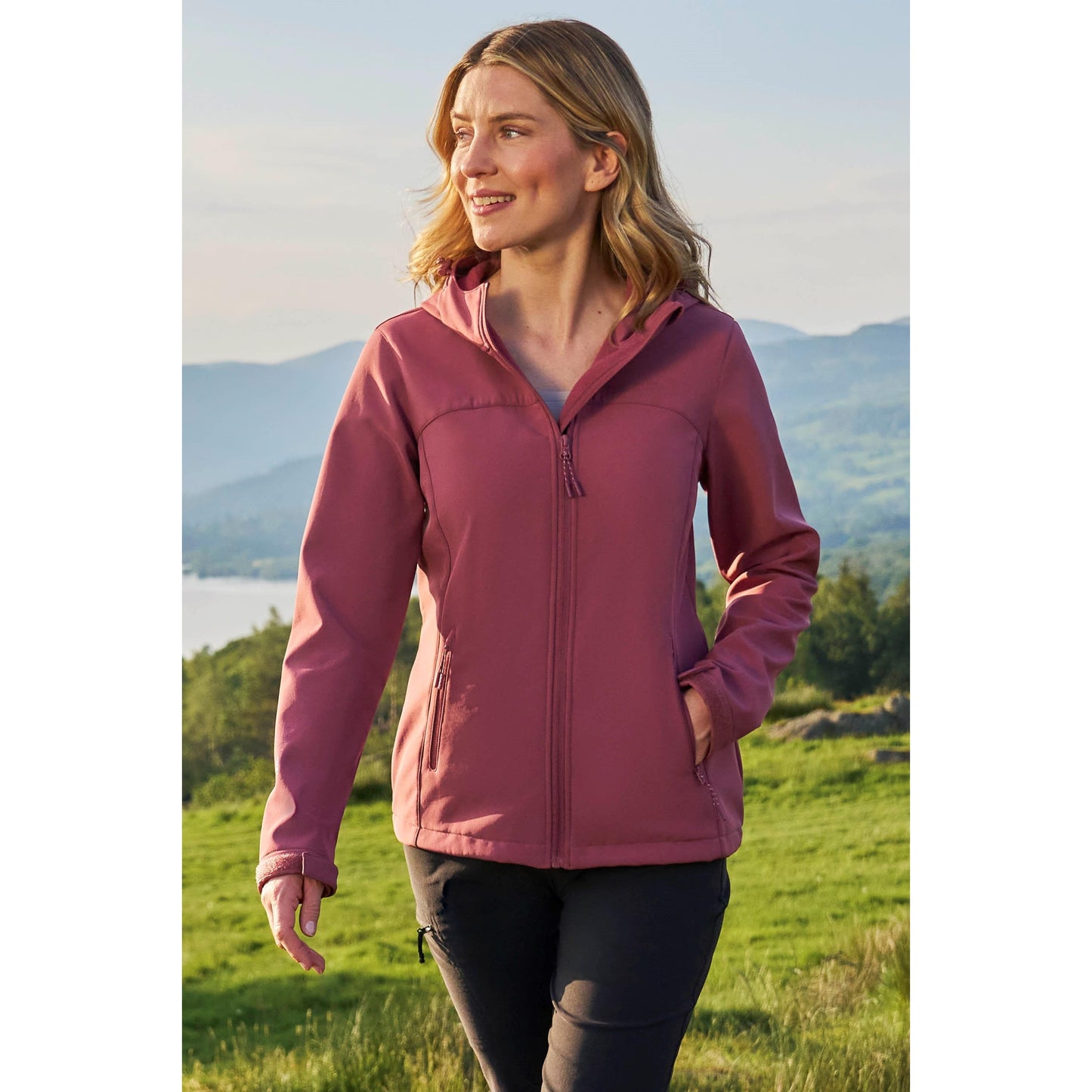 Rust - Front - Mountain Warehouse Womens-Ladies Exodus Water Resistant Soft Shell Jacket
