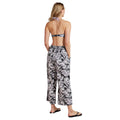 Monochrome - Close up - Animal Womens-Ladies Tassia Leaf Print Recycled Cropped Trousers