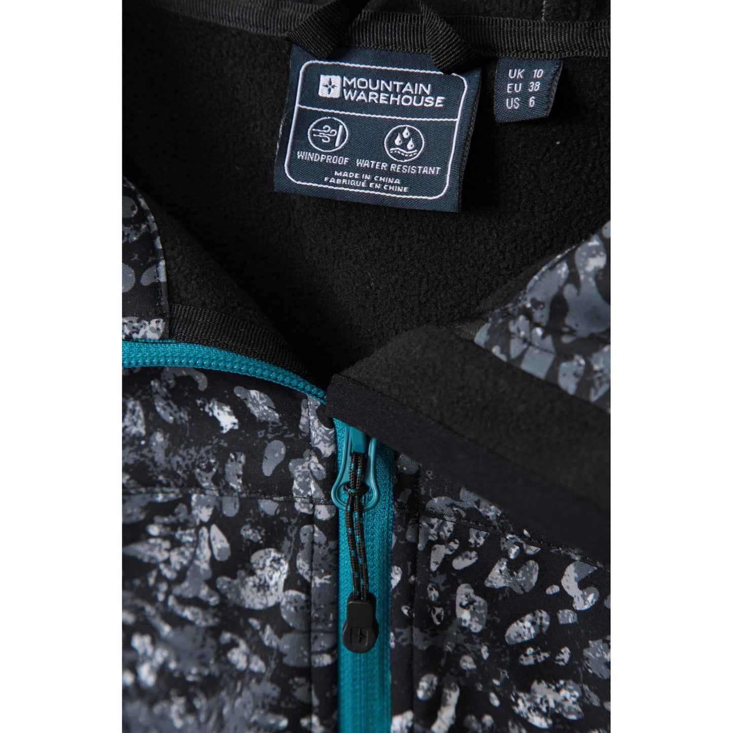 Black - Close up - Mountain Warehouse Womens-Ladies Exodus Animal Print Water Resistant Soft Shell Jacket