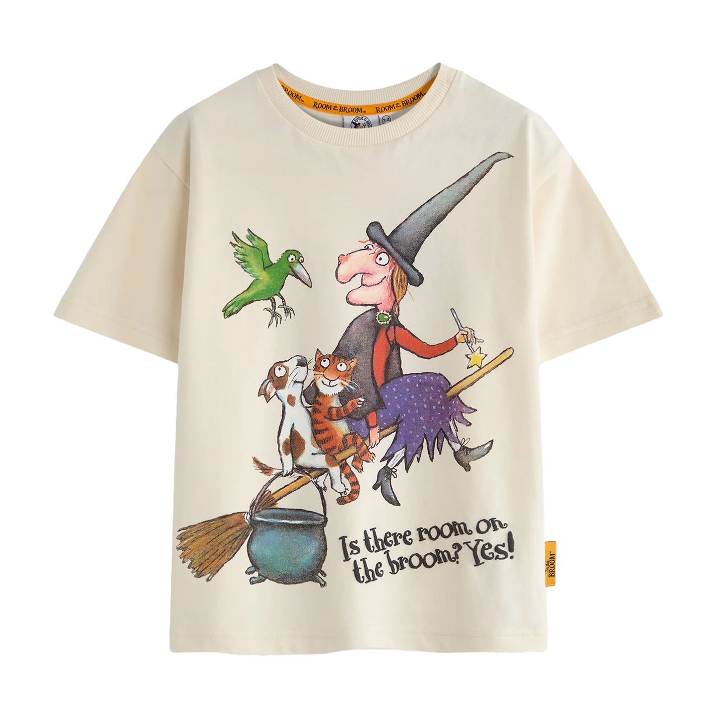 Beige - Front - The Gruffalo Childrens-Kids Room On The Broom Group Pose Short-Sleeved T-Shirt