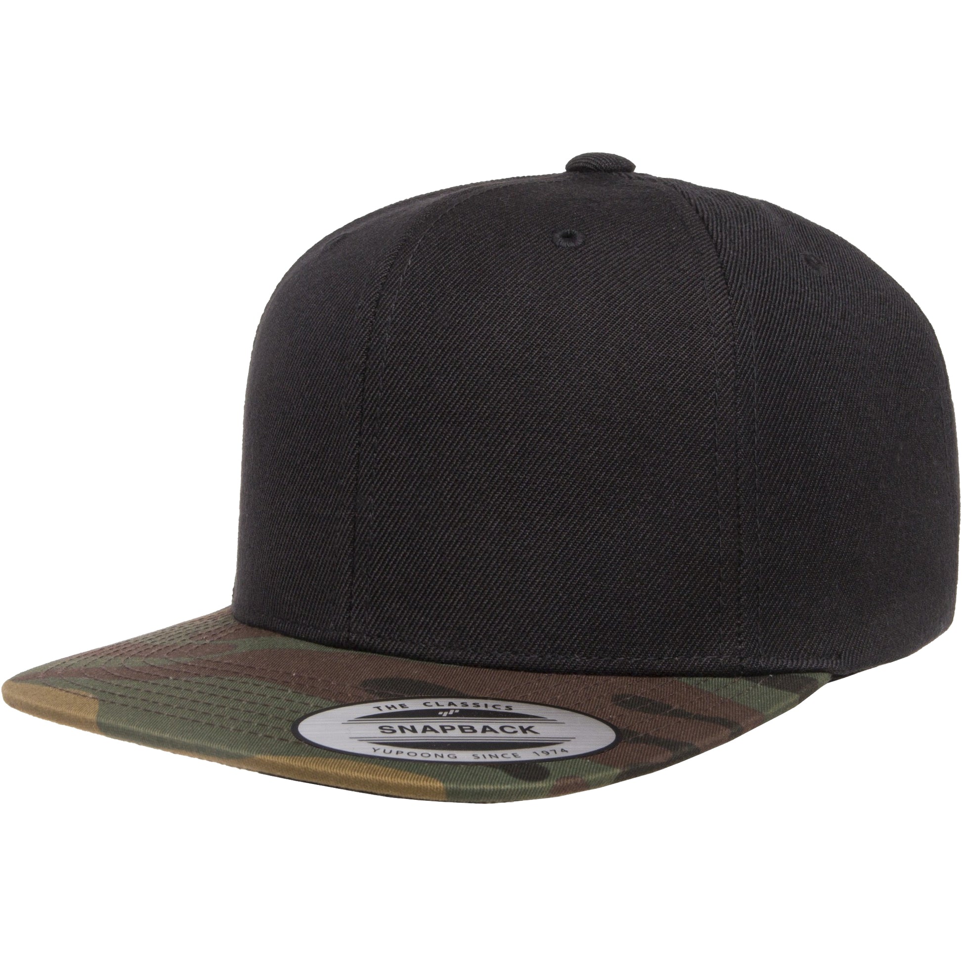 Black-Green Camo - Front - Flexfit Unisex Two Tone Classic Camo Snapback Cap