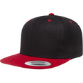 Black-Red - Front - Flexfit Unisex Two Tone Classic Snapback Cap