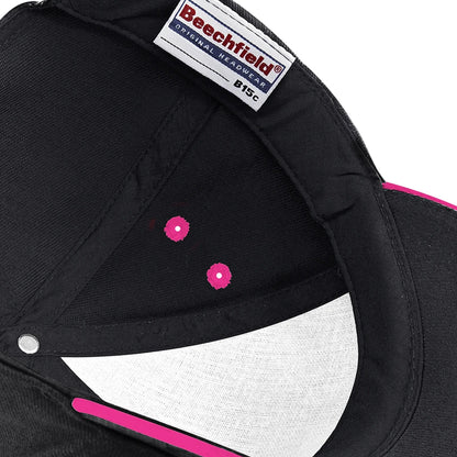 Black-Fuchsia - Lifestyle - Beechfield 5 Panel Sandwich Peak Baseball Cap