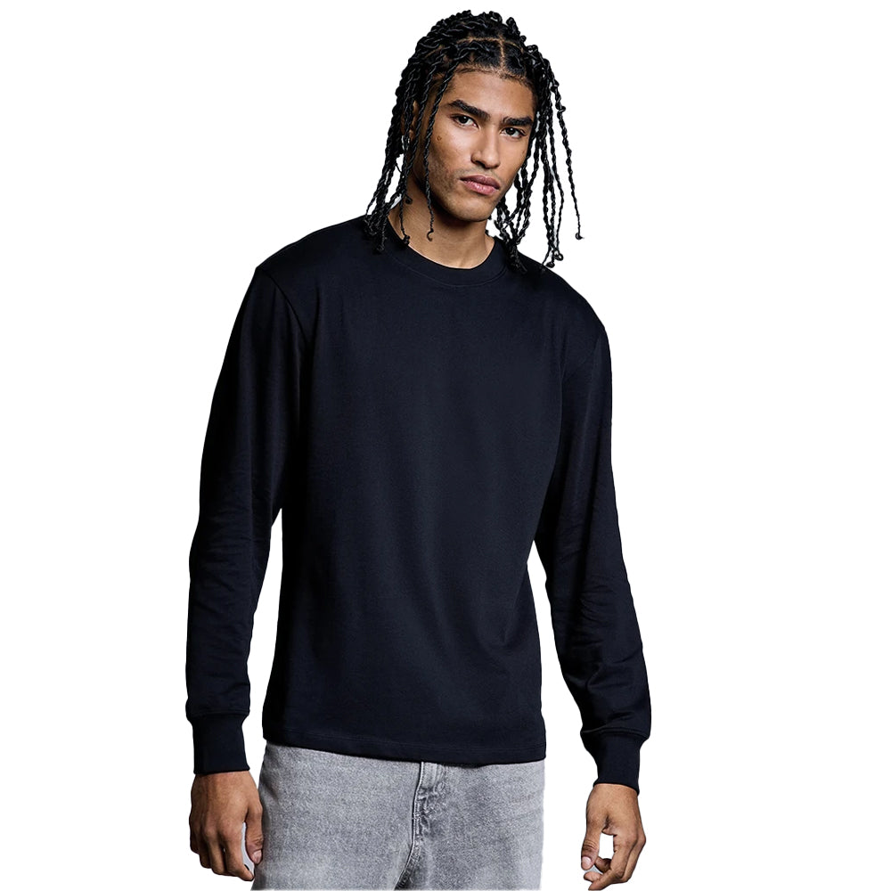 Black - Lifestyle - Anthem Mens Headline Heavy Long-Sleeved T-Shirt