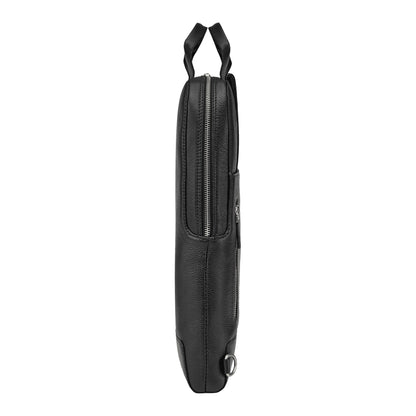 Solid Black - Lifestyle - Moleskine Classic Vertical Laptop Bag
