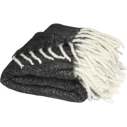 Solid Black - Lifestyle - Floso Dolly Recycled Polyester Recycled Blanket