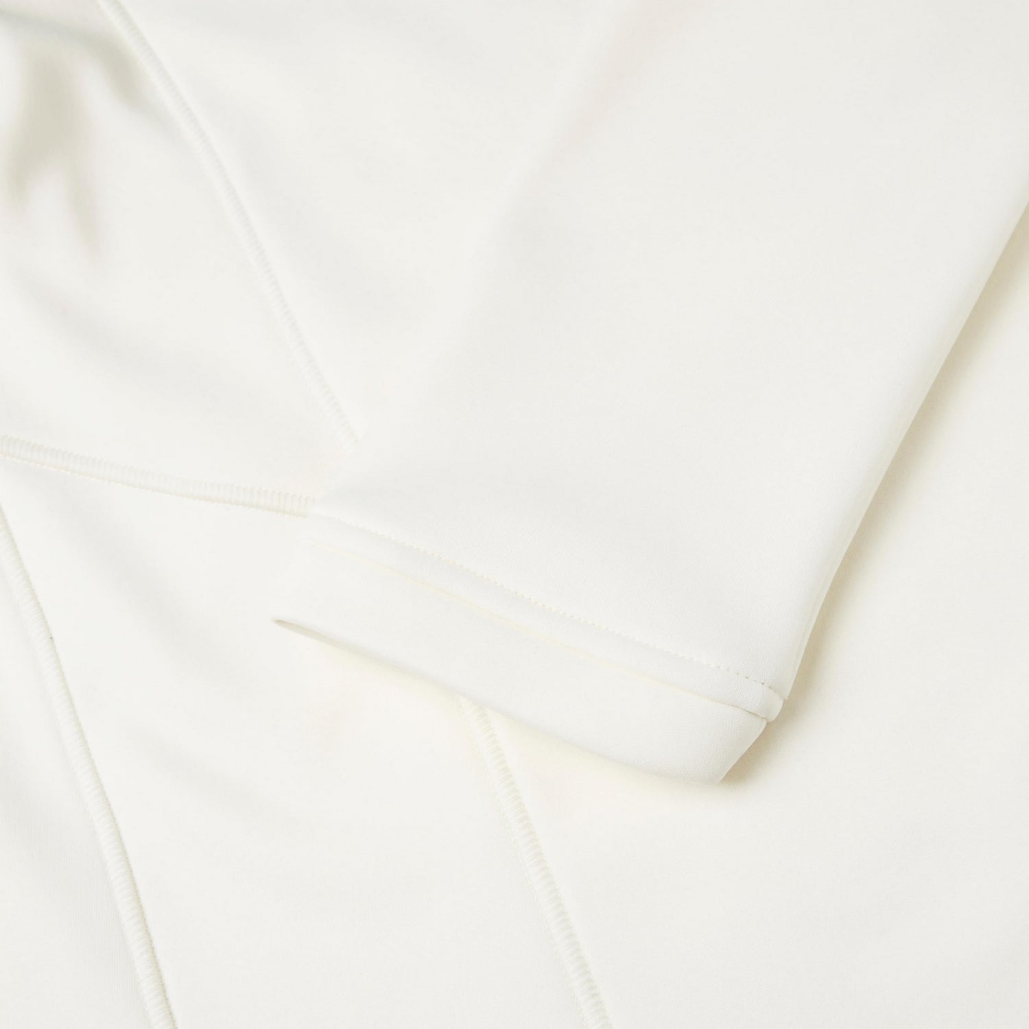 Cream - Lifestyle - Canterbury Mens Classic Regular Long-Sleeved Cricket T-Shirt