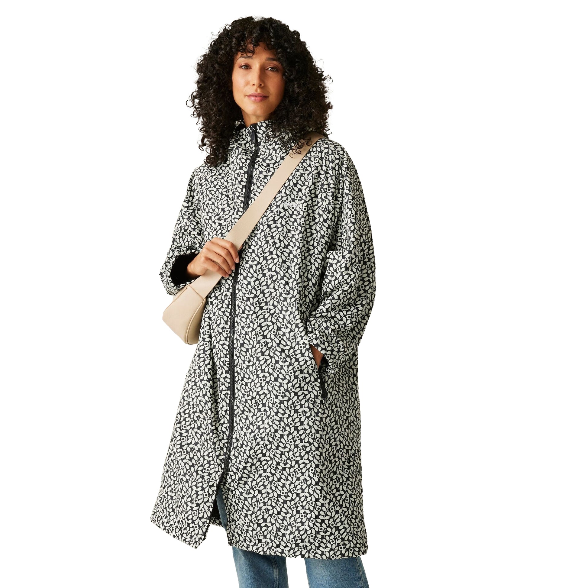 Black - Lifestyle - Regatta Womens-Ladies Orla Kiely Jasmine Flower Changing Robe