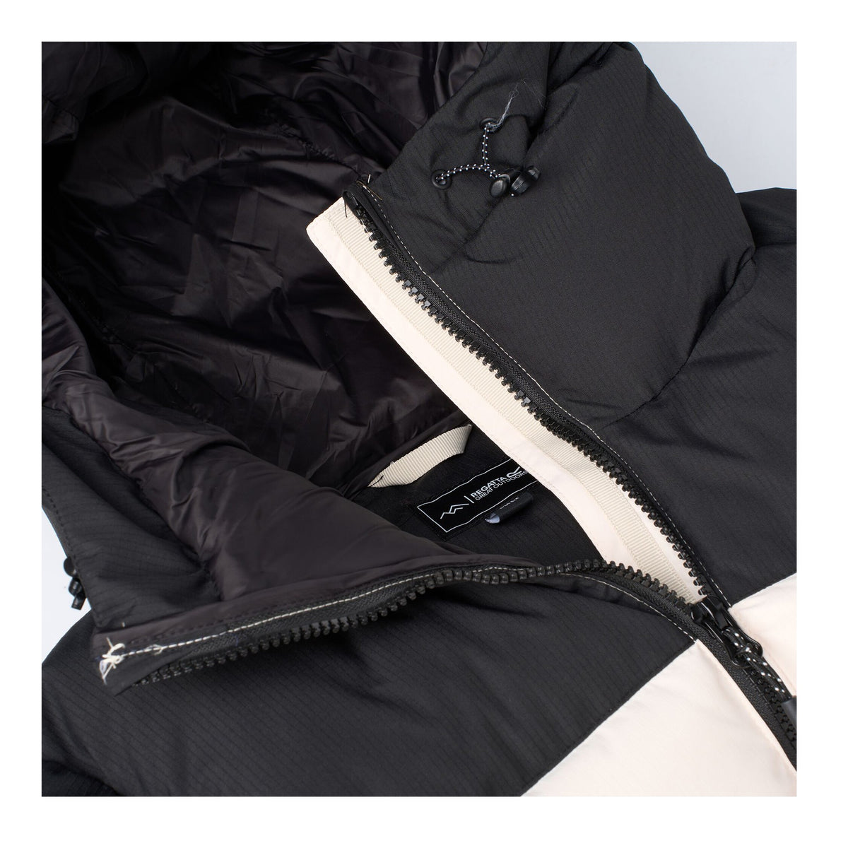 Light Vanilla-Black - Pack Shot - Regatta Womens-Ladies Aldthorn Quilted Jacket