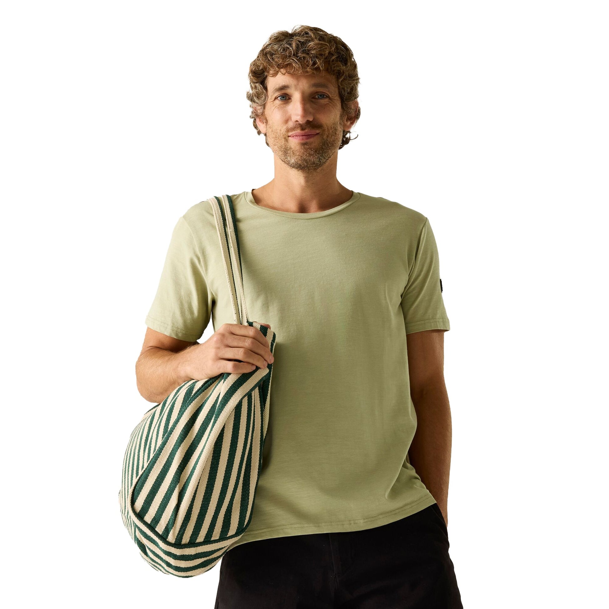 Abbeystone - Lifestyle - Regatta Mens Finlo Logo T-Shirt
