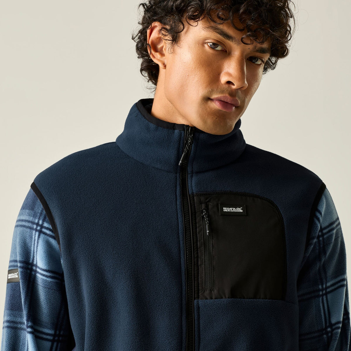 Navy-Black - Pack Shot - Regatta Professional Mens Frankie Fleece Gilet