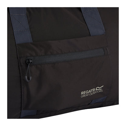 Black - Lifestyle - Regatta Ultralite Logo Duffle Bag