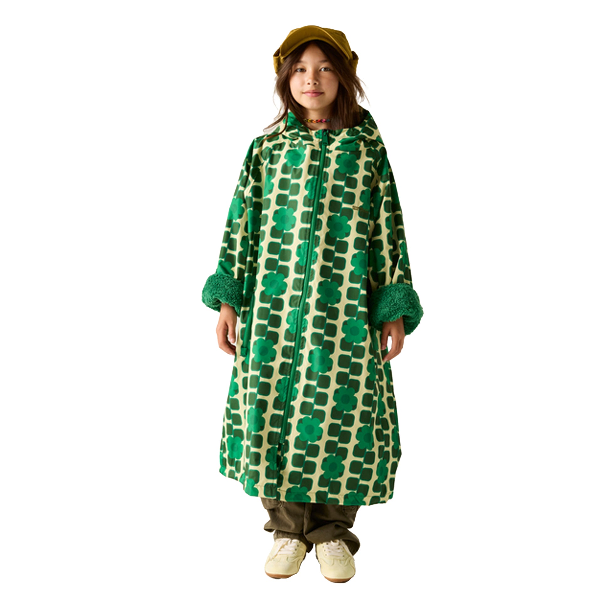 Green - Lifestyle - Regatta Girls Orla Kiely Giant Square Flower Changing Robe