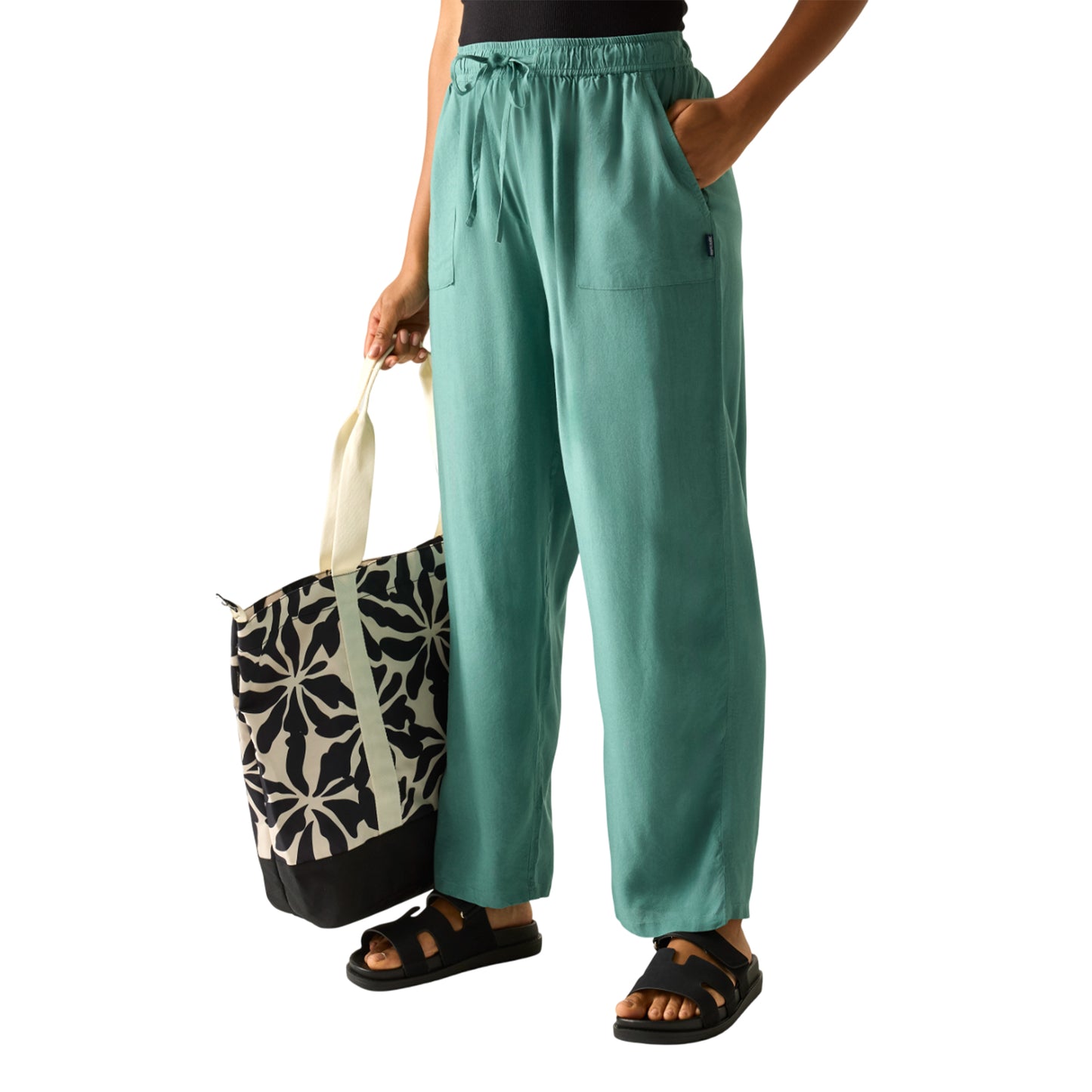 Ivy Moss - Lifestyle - Regatta Womens-Ladies Elbrie Plain Trousers