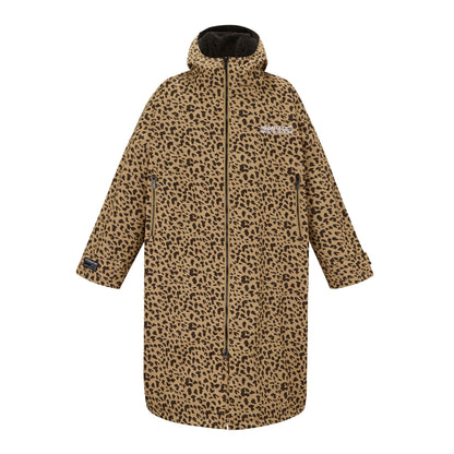 Multicoloured - Front - Regatta Unisex Adult Leopard Print Waterproof Reversible Changing Robe