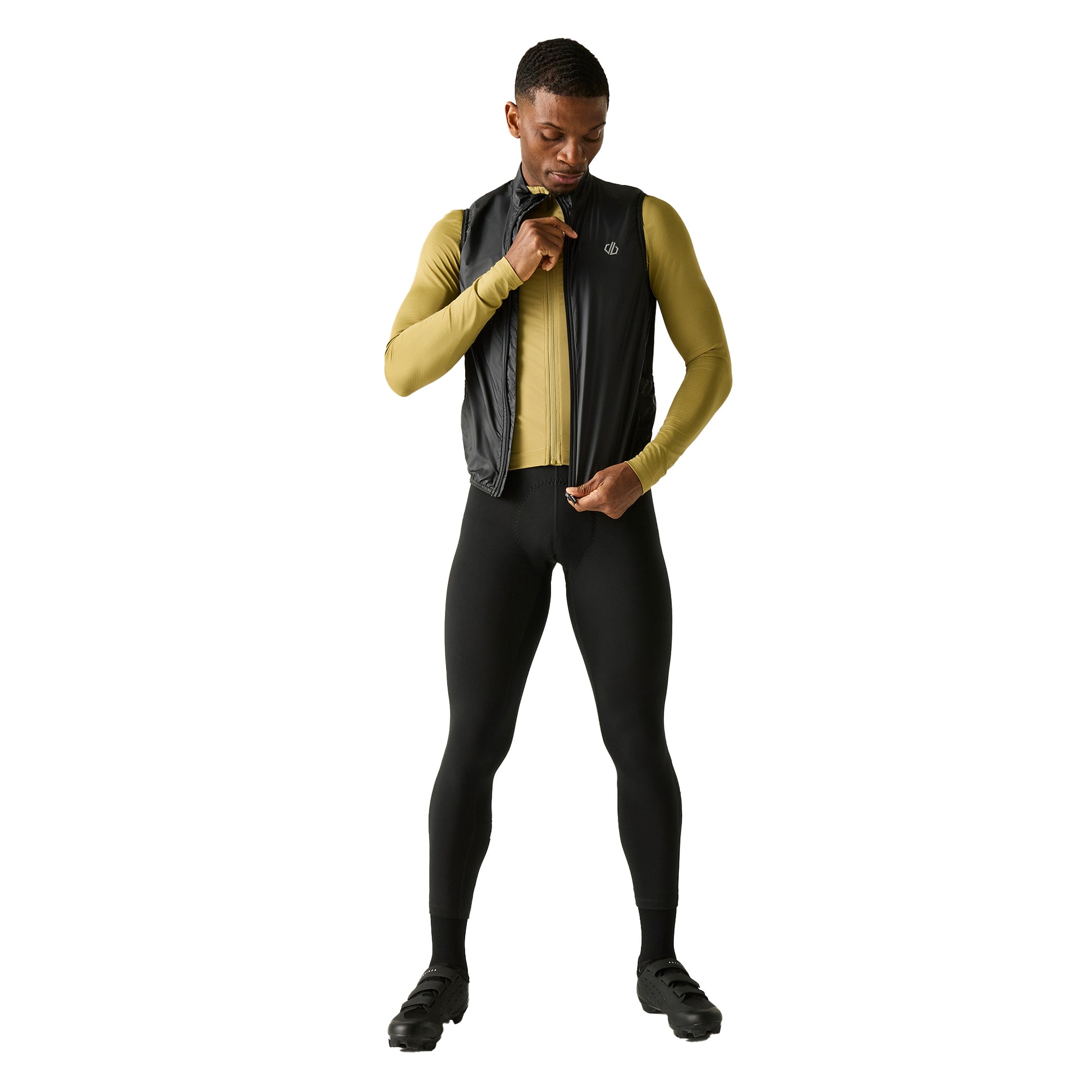 Black - Pack Shot - Dare 2B Mens Chase Gilet