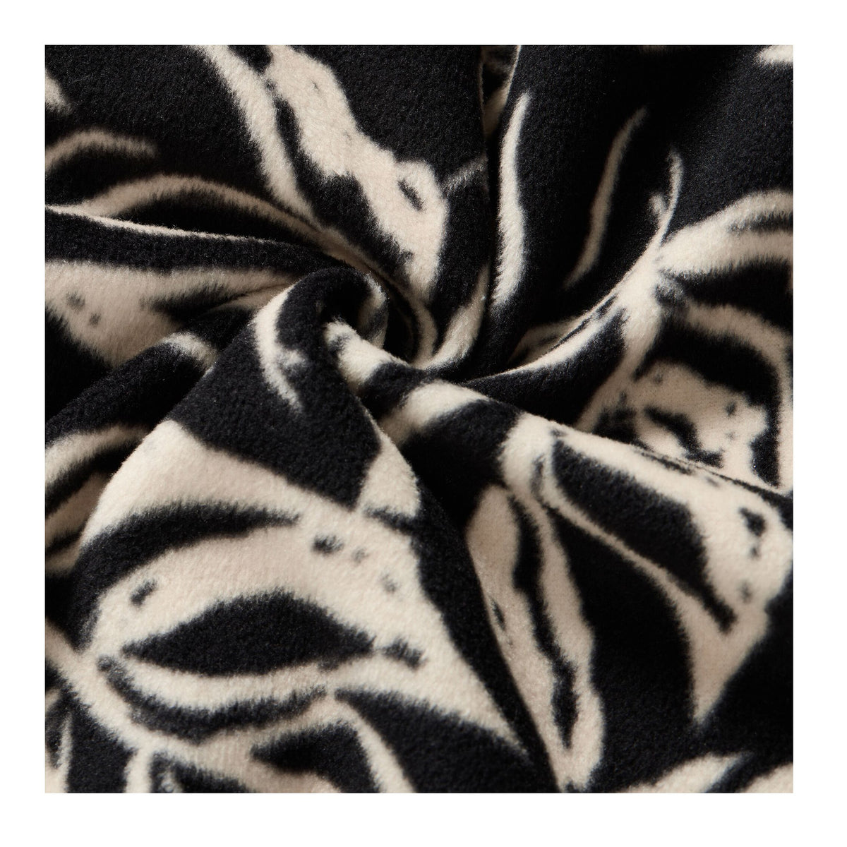 Black-White - Pack Shot - Regatta Womens-Ladies Frankie Leaf Print Full Zip Fleece Jacket