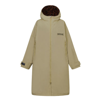 Barleycorn-Dark - Front - Regatta Unisex Adult Leopard Waterproof Changing Robe