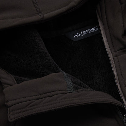 Black - Pack Shot - Regatta Mens Ossek Soft Shell Jacket