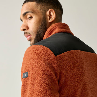 Rooibos Tea-Black - Close up - Regatta Mens Morran Water Resistant Full Zip Fleece Jacket