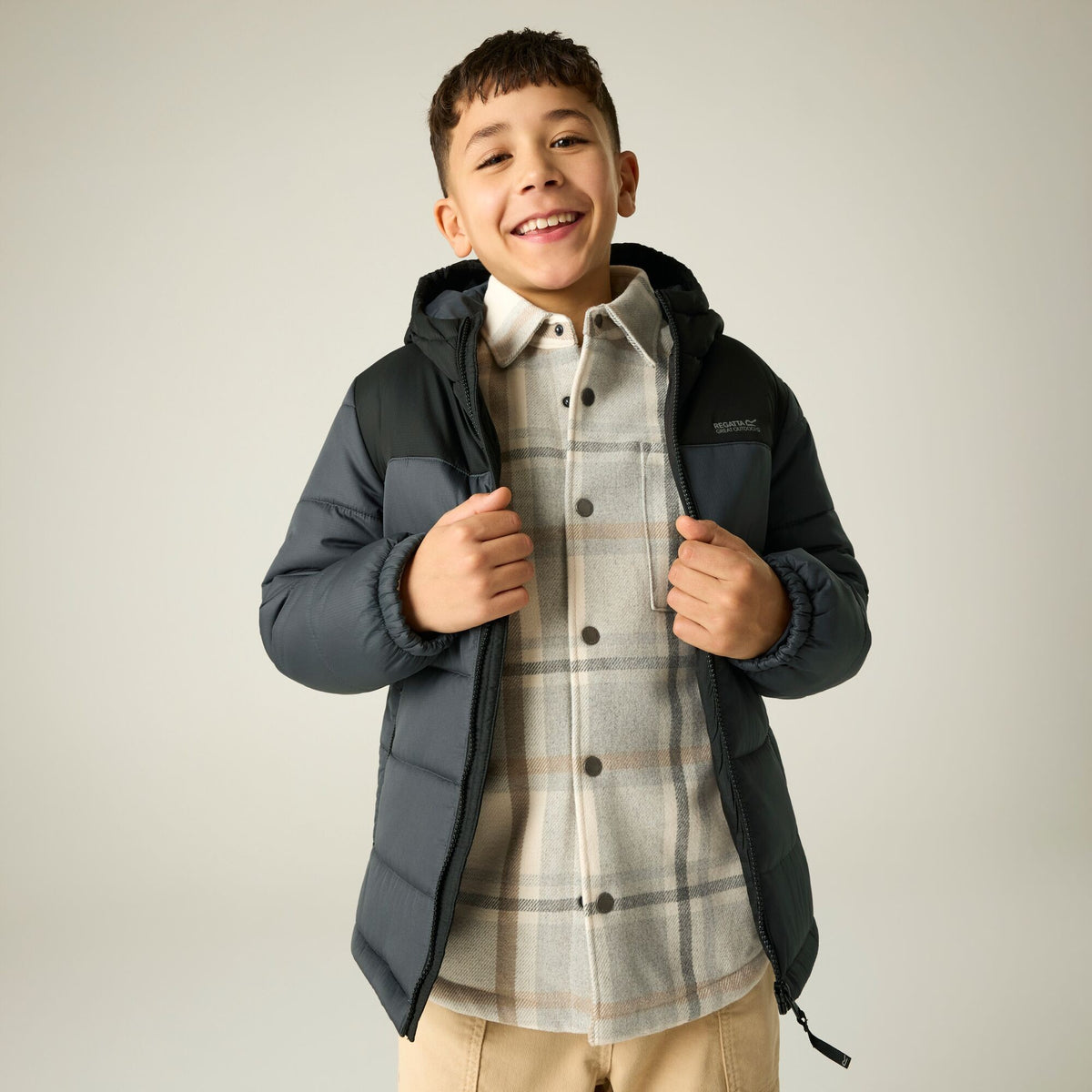 Black-Seal Grey - Close up - Regatta Childrens-Kids Lofthouse Padded Jacket