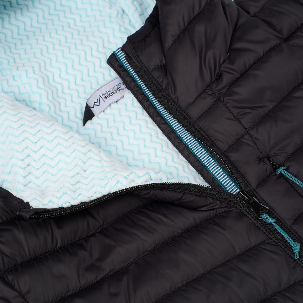 Black-Water Ballet - Pack Shot - Regatta Womens-Ladies Lighthouse Lightweight Padded Jacket