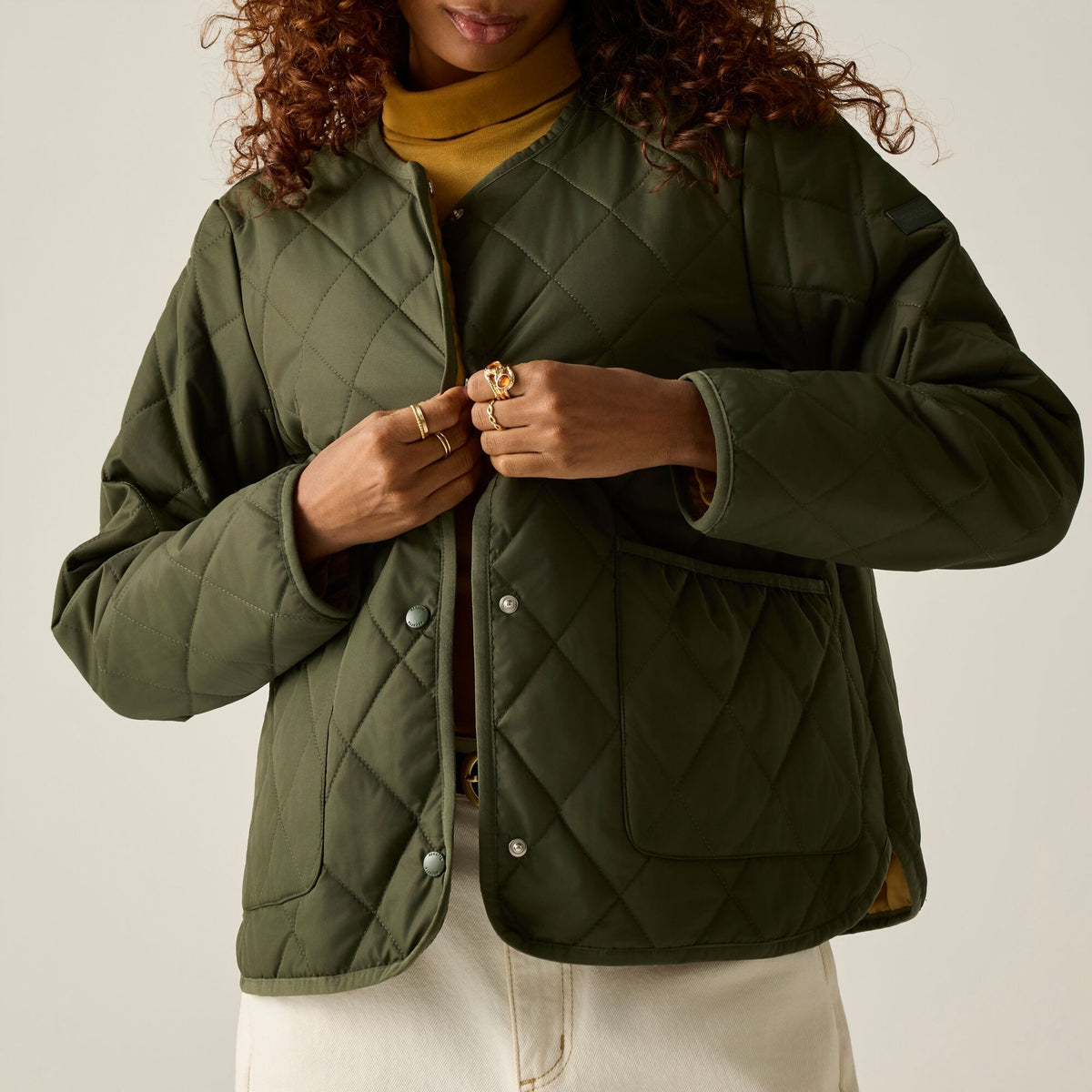 Dark Khaki-Wood Brown - Close up - Regatta Womens-Ladies Maia Quilted Padded Jacket