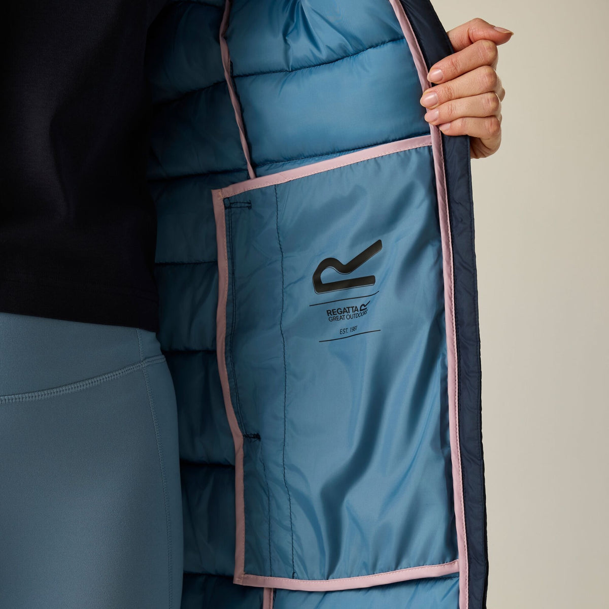 Navy-Dusky Blue - Close up - Regatta Womens-Ladies Amara Padded Jacket