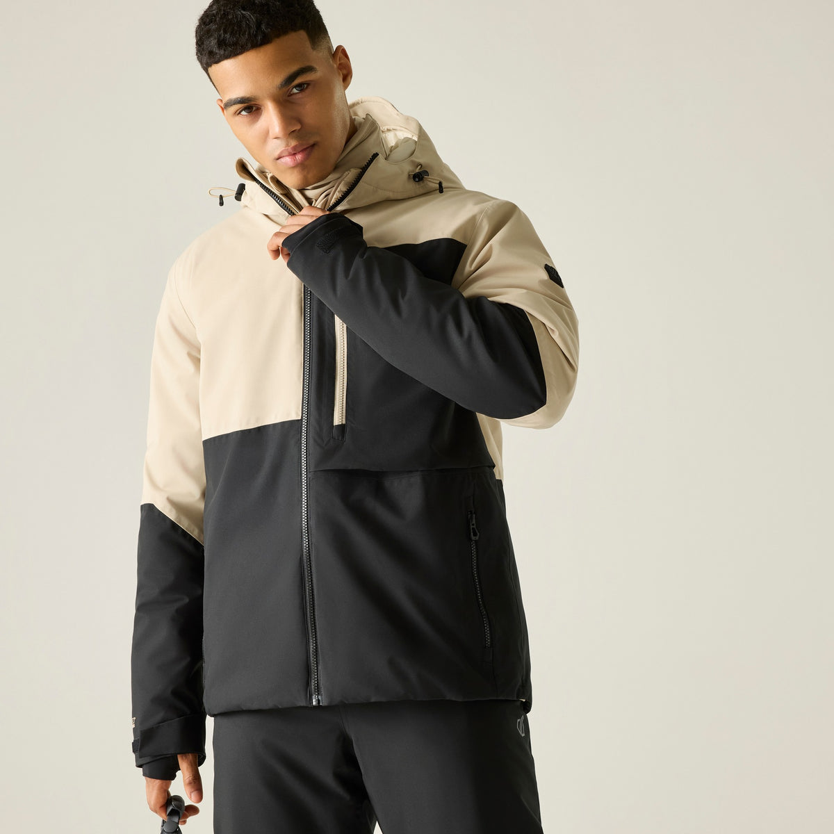 White Pepper-Black - Pack Shot - Dare 2B Mens Halfpipe IV Colour Block Ski Jacket