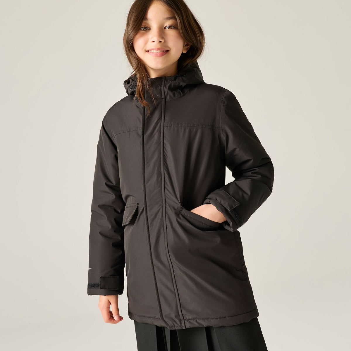 Black - Close up - Regatta Childrens-Kids Farbank II Waterproof Insulated Jacket