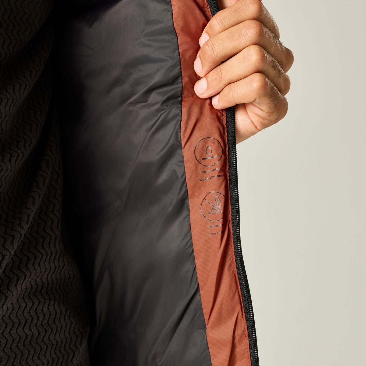 Burnt Henna - Close up - Regatta Mens Munaro Padded Jacket