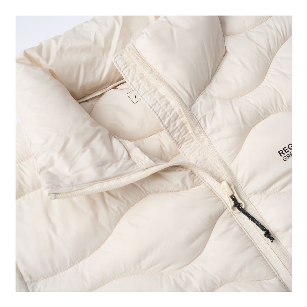 Light Vanilla - Lifestyle - Regatta Womens-Ladies Hydi Insulated Padded Jacket
