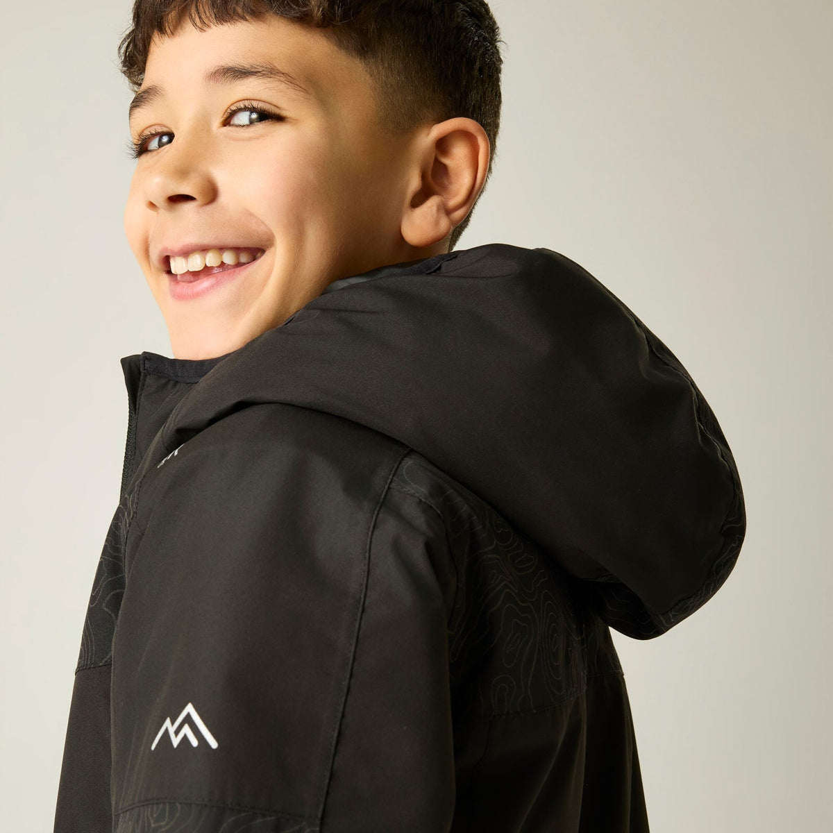 Black - Pack Shot - Regatta Childrens-Kids Illuma Reflective Waterproof Insulated Jacket