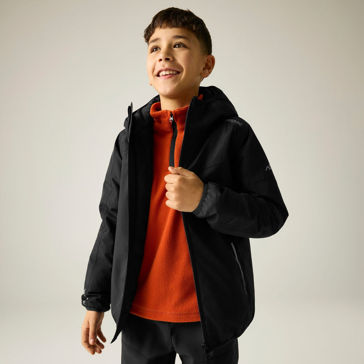Black - Close up - Regatta Childrens-Kids Illuma Reflective Waterproof Insulated Jacket